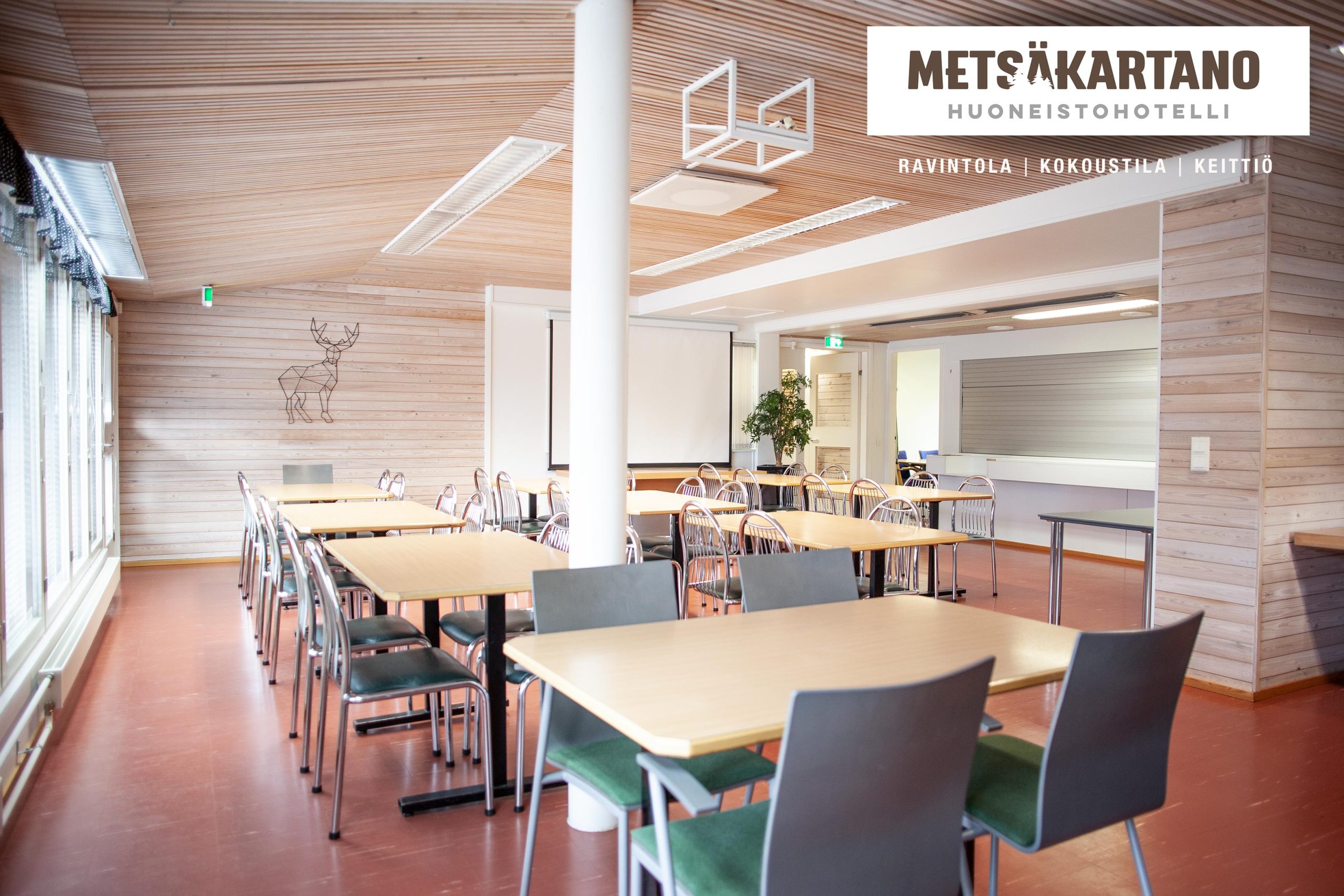 HotelliMetsakartano_ravintola_kokoustila